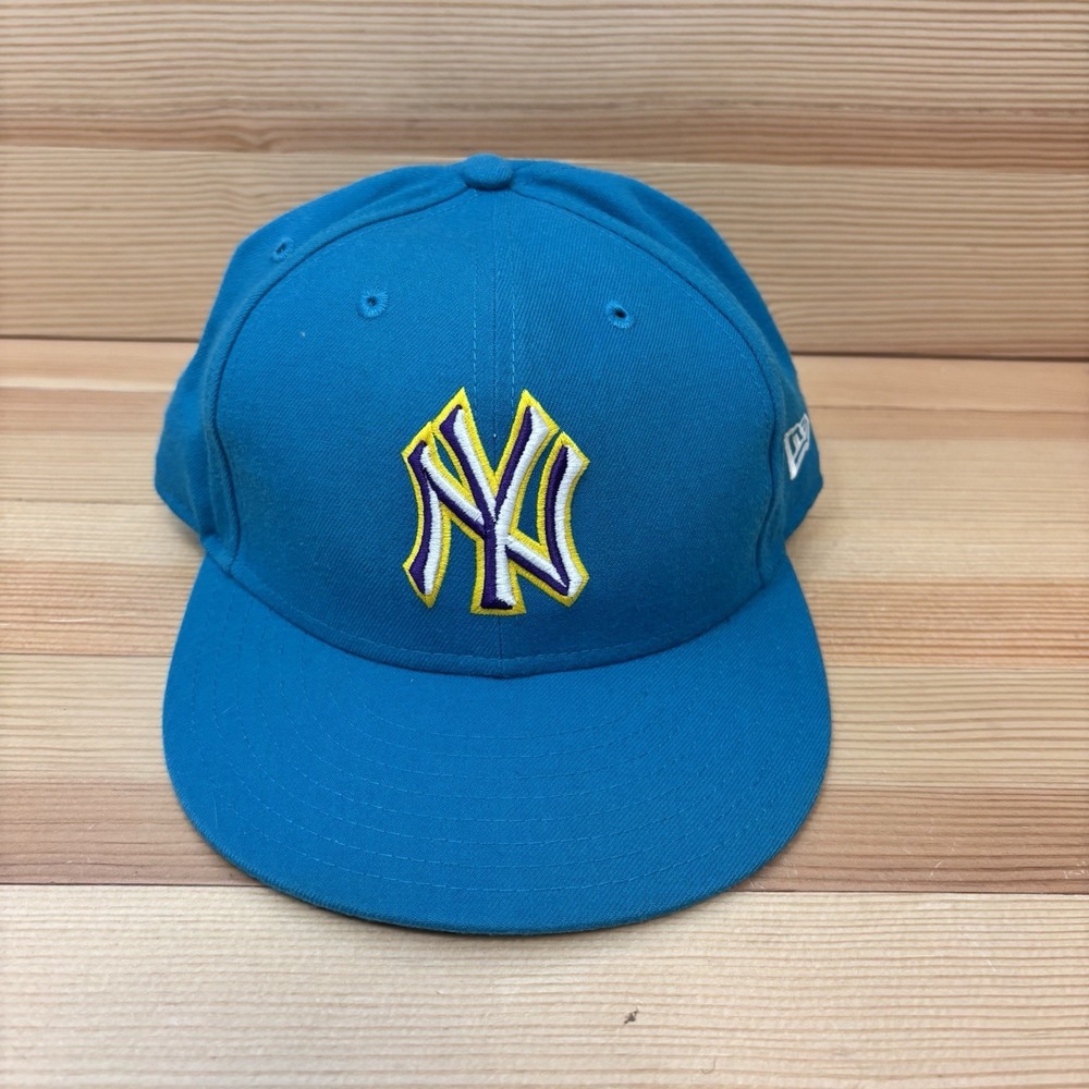 New York Yankees New Era 59FIFTY Fitted Baseball Cap Hat 7 1/4 Blue Purple
